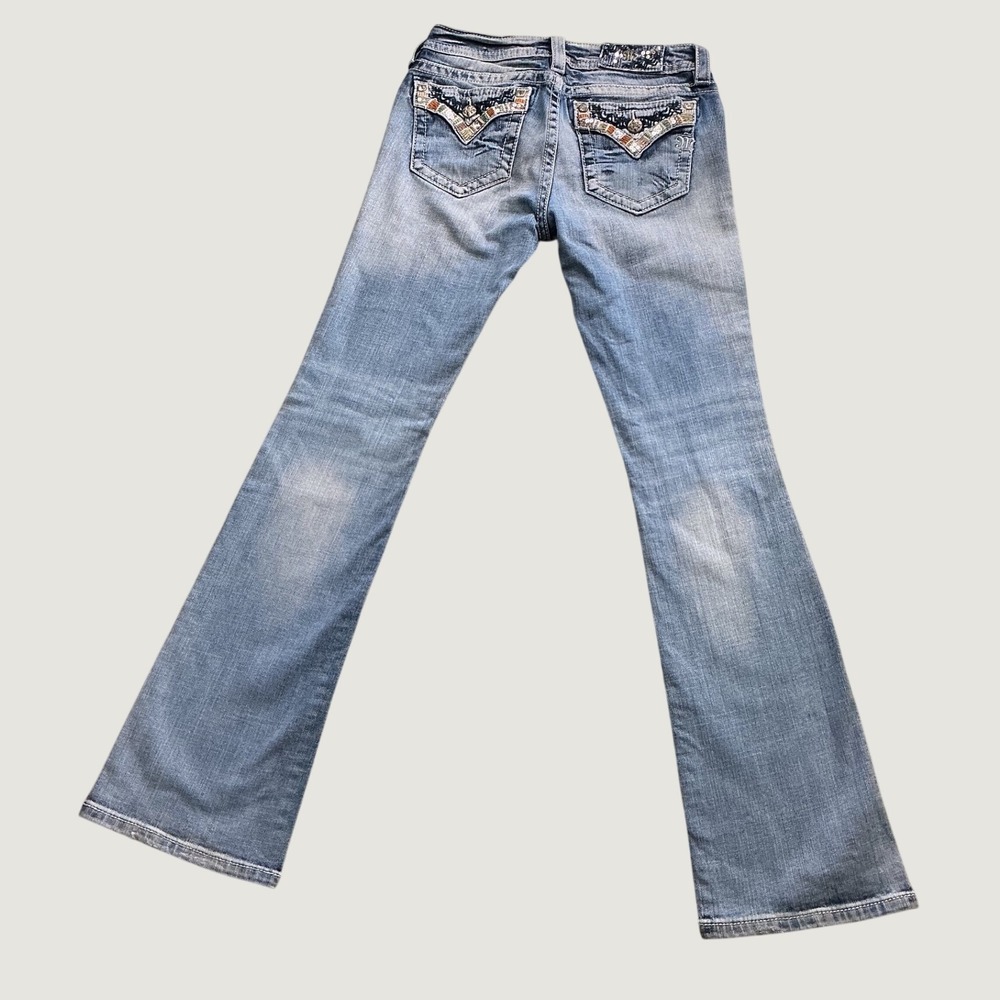 Miss Me MP7291B Mid Rise Bootcut Jeans Medium Wash Embellished Size 28 - Picture 3 of 11